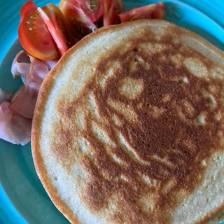 そば粉で作るパンの代わりのパンケーキ